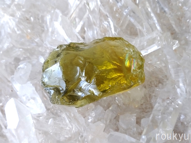 アンダラ・クリスタル （アップルグリーン・34.2g） 【AC25G002】